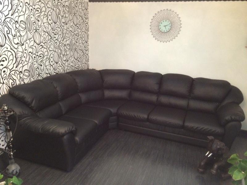 черный эко-диван в Нижневартовске