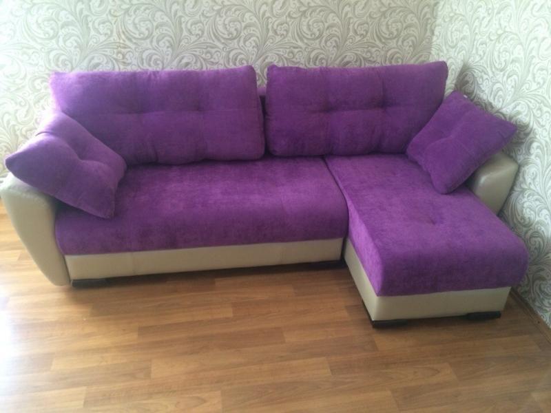 фиолетовый диван с оттоманкой в Нижневартовске