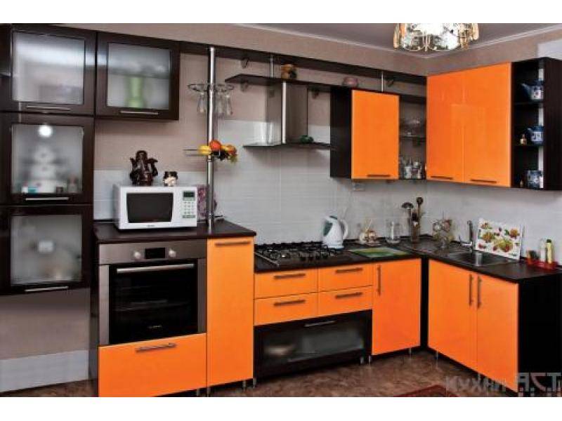 кухонный гарнитур угловой бейлиз в Нижневартовске