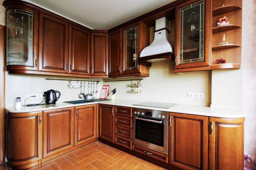 угловая кухня массив в Нижневартовске