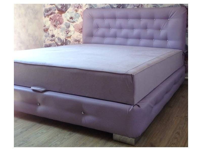 мягкая сиреневая кровать в Нижневартовске