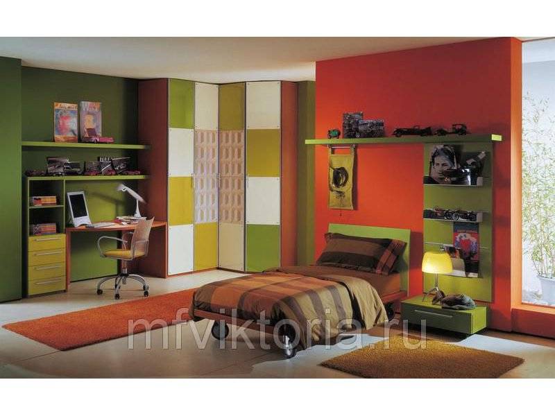 набор детской мебели №4 с кроватью на колесах в Нижневартовске