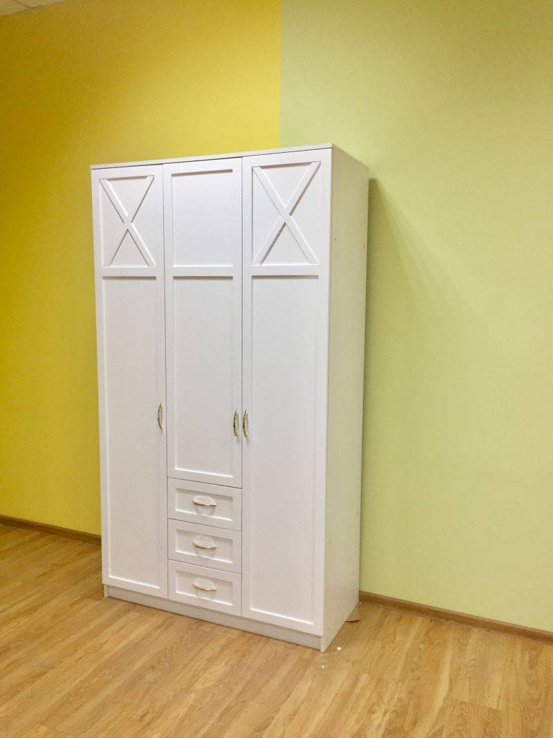 шкаф белый санет в Нижневартовске