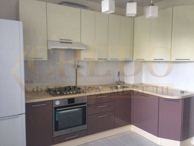 угловая кухня в Нижневартовске