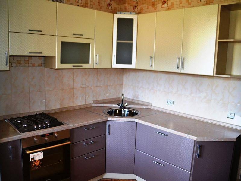 кухонный гарнитур угловой ирма в Нижневартовске