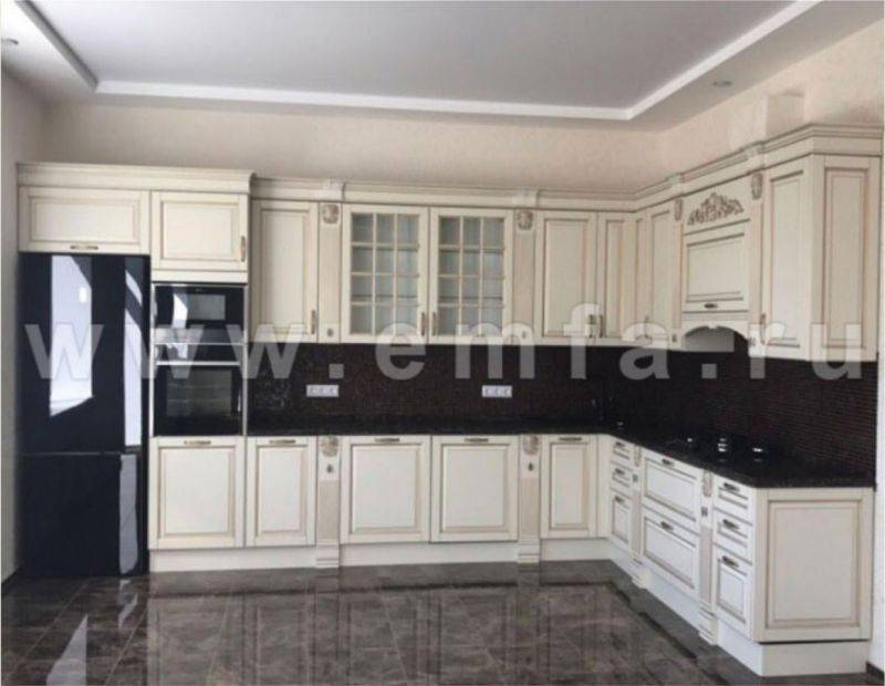 кухня классика бертина (золотое патинирование) в Нижневартовске