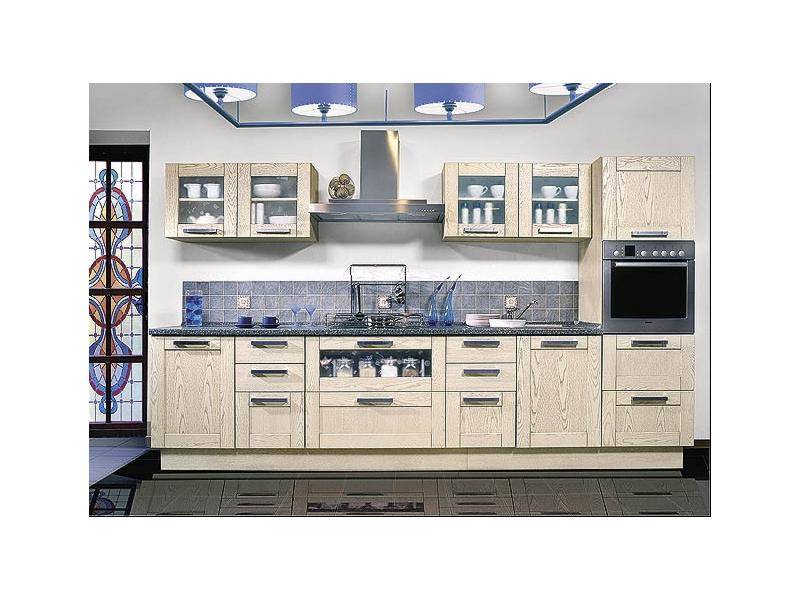 светлая угловая кухня в Нижневартовске