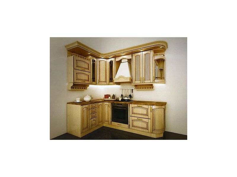 угловая классическая кухня мдф в Нижневартовске