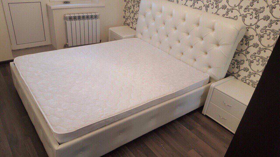 кровать белая в каретной стяжке в Нижневартовске