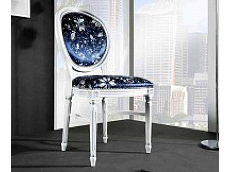 стул p66 белый с патиной и серебряными деталями / ткань uph gene 3057 light blue в Нижневартовске