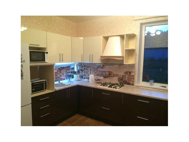 угловая кухня в Нижневартовске