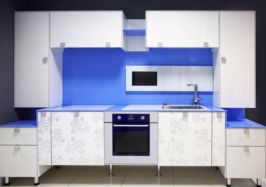 кухня прямая акрил в Нижневартовске