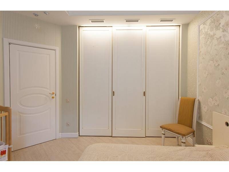 белый шкаф-купе в Нижневартовске