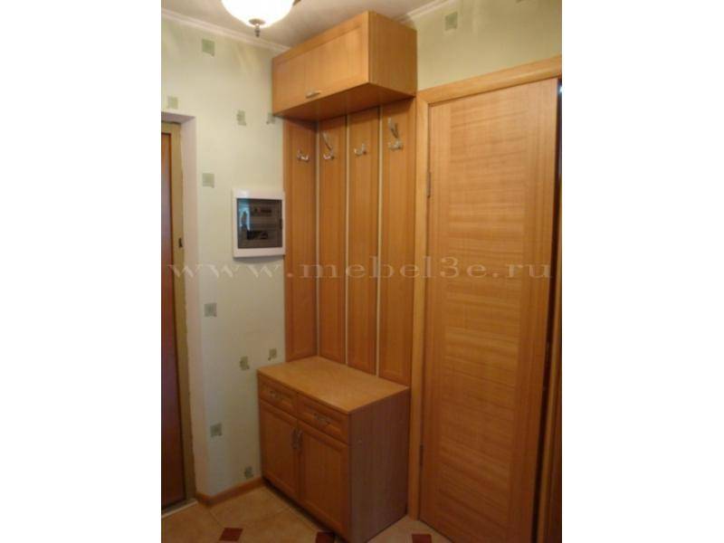 прихожая с антресолью в Нижневартовске