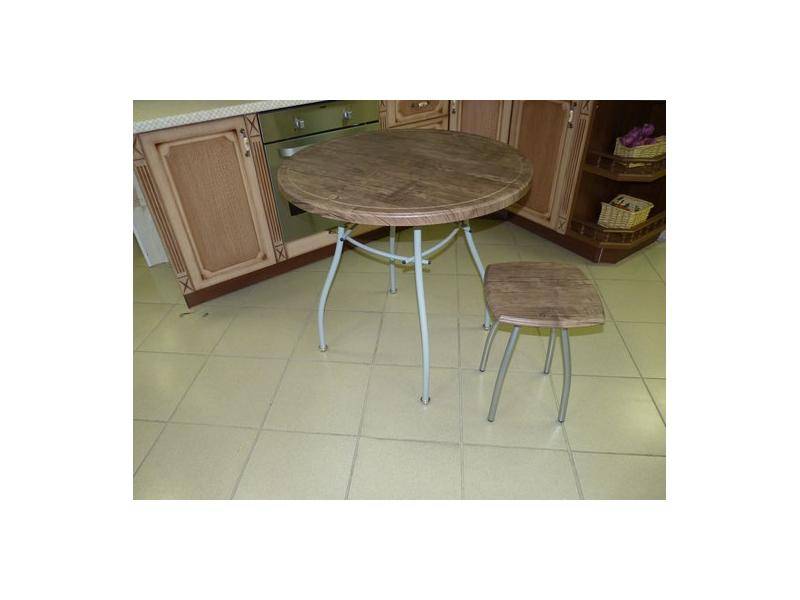 стол обеденный в Нижневартовске