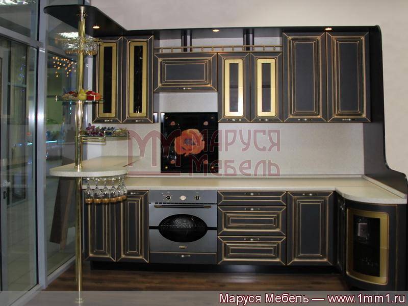 кухня угловая черная с патиной в Нижневартовске