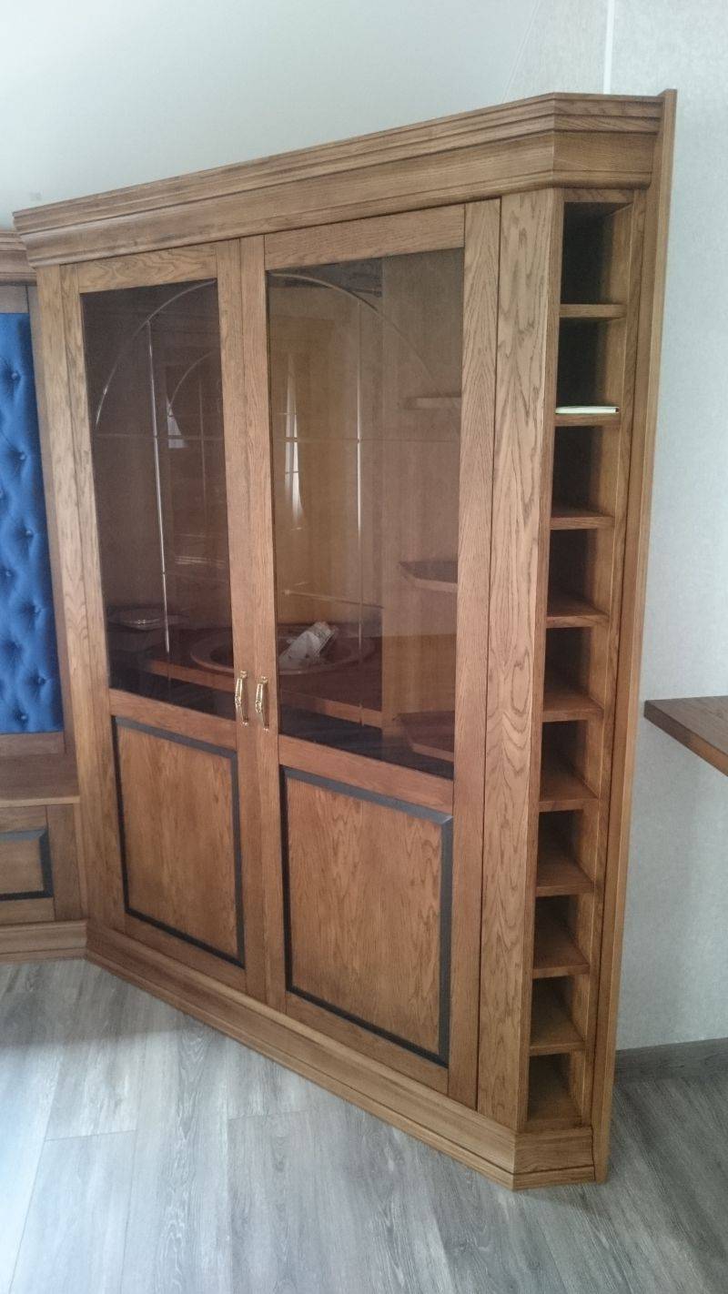 винный шкаф с декоративными панелями в Нижневартовске