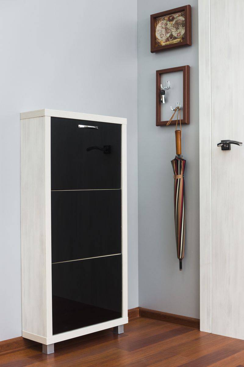 обувной шкаф 3-х секционный люкс стекло черное в Нижневартовске