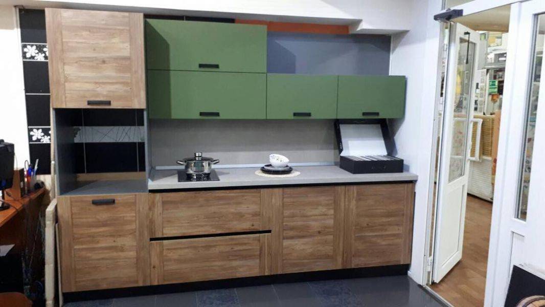 современная кухня прямая в Нижневартовске