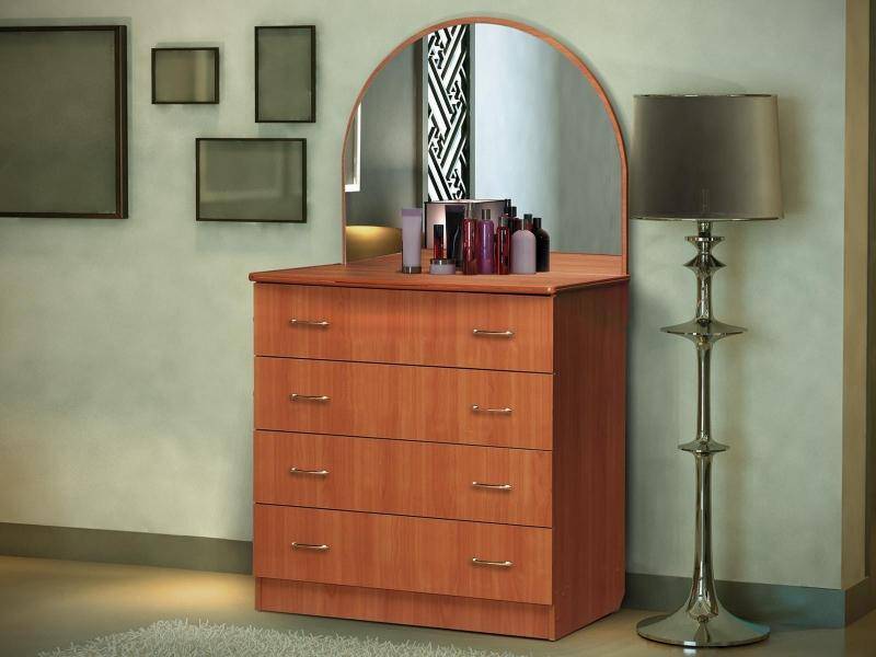 комод с зеркалом в Нижневартовске