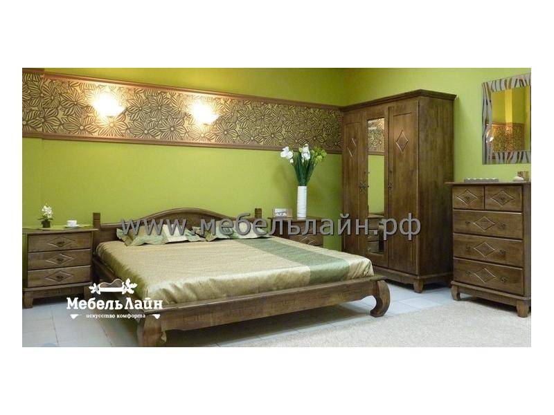 спальный гарнитур из дерева в Нижневартовске