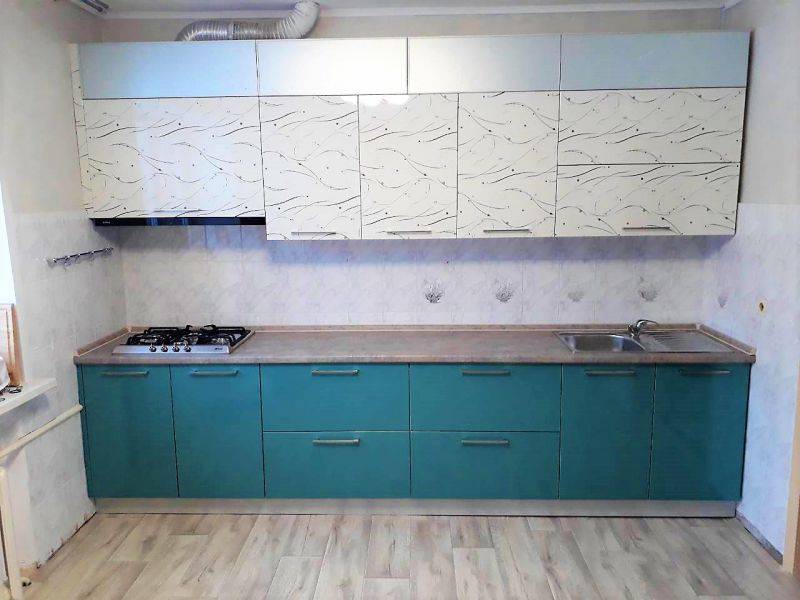 вместительная прямая кухня в Нижневартовске