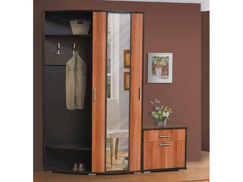 прихожая саша 11 в Нижневартовске