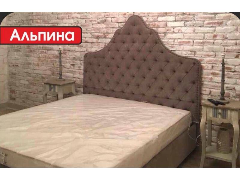 кровать с высоким изголовьем альпина в Нижневартовске