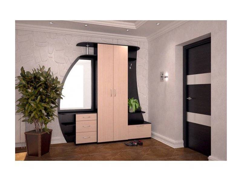 стильная прихожая с большим зеркалом бертик в Нижневартовске