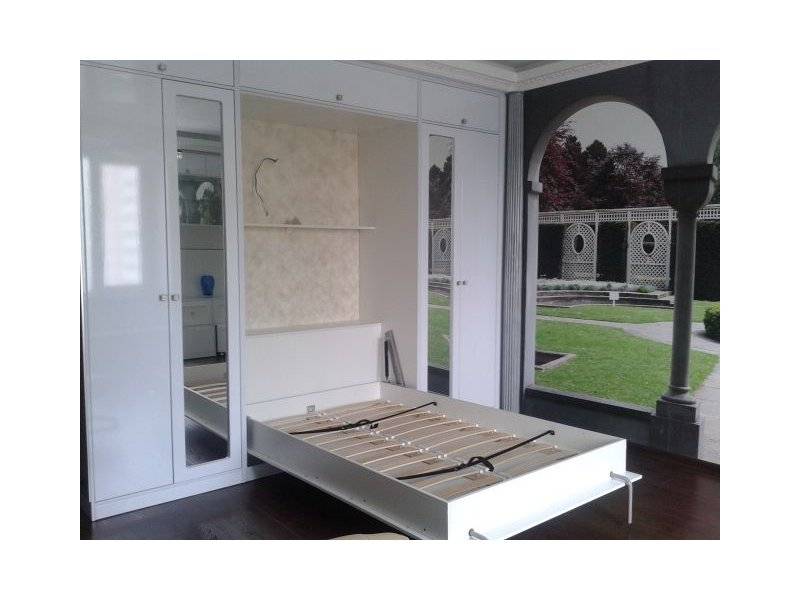 удобная кровать-шкаф в Нижневартовске