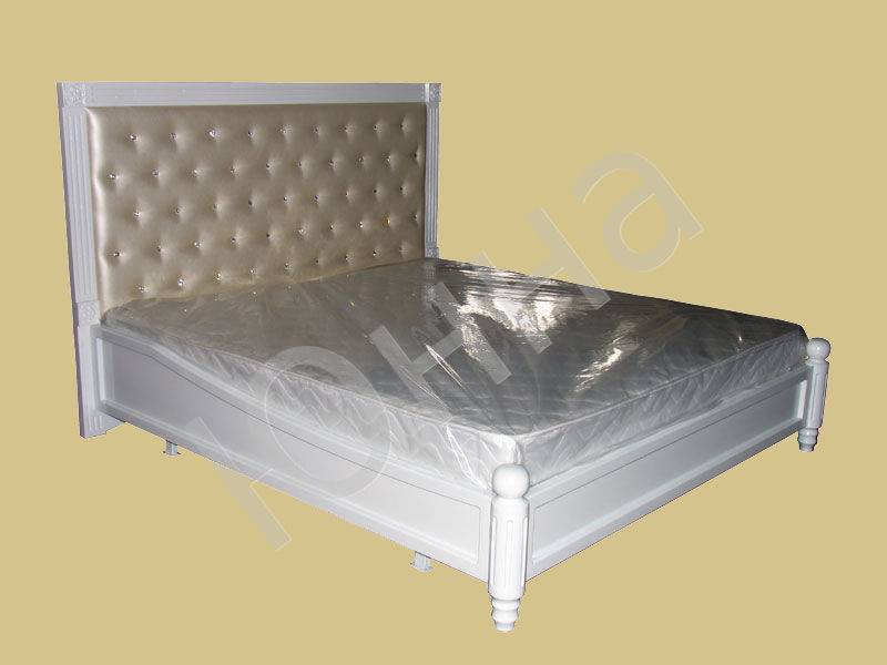 кровать с мягким изголовьем в Нижневартовске