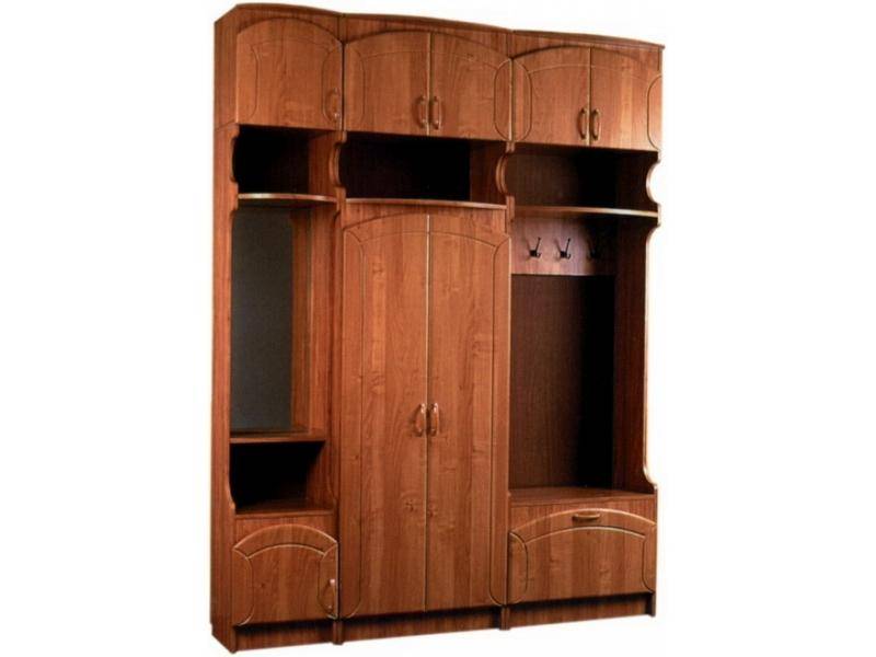 прихожая с антресолями 1 в Нижневартовске