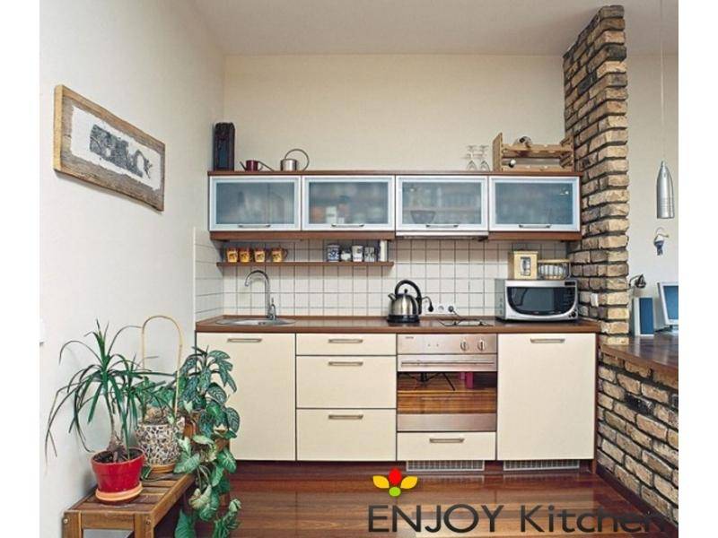 небольшая кухня карла в Нижневартовске