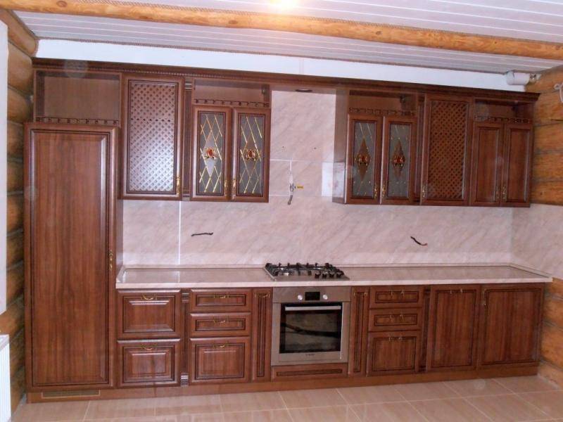 прямая классическая кухня в Нижневартовске