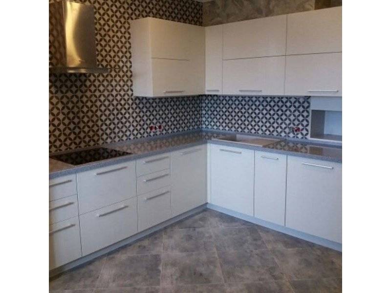 современная кухня в Нижневартовске