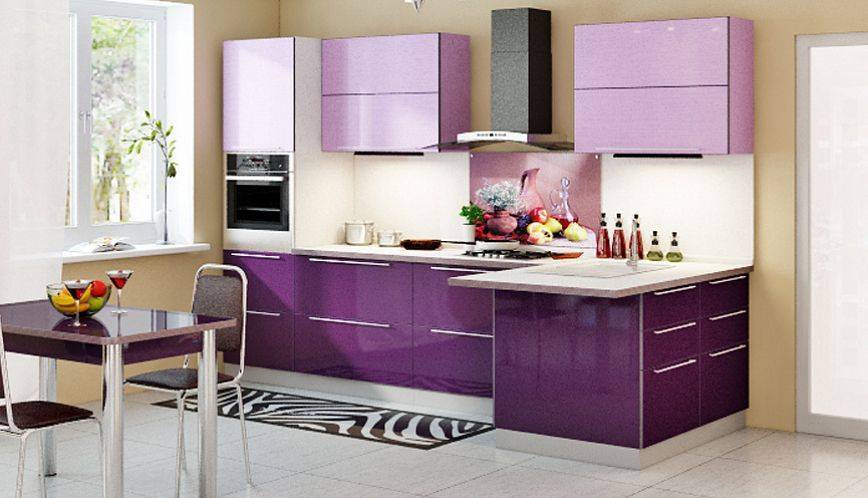 угловая фиолетовая кухня в Нижневартовске