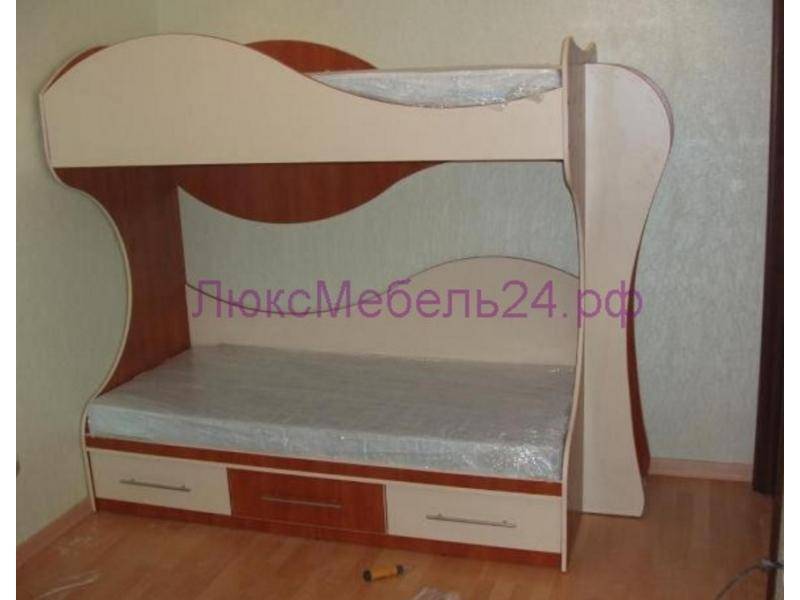 детская двухъярусная кровать в Нижневартовске