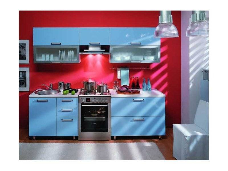 небольшая прямая кухня в Нижневартовске