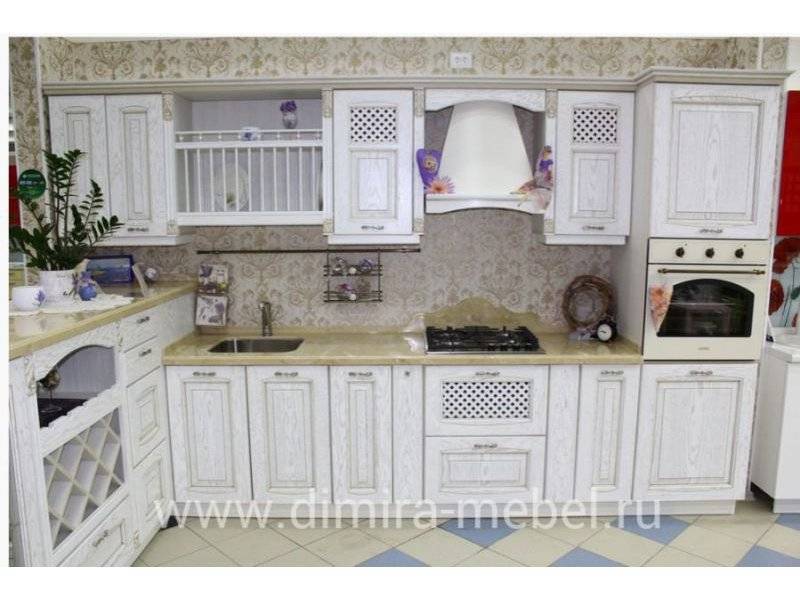 кухонный гарнитур с фасадами из массива дуба с патиной в Нижневартовске