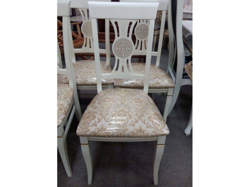 стул из массива арфа в Нижневартовске