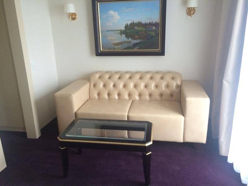 мягкий кожзам диван в Нижневартовске