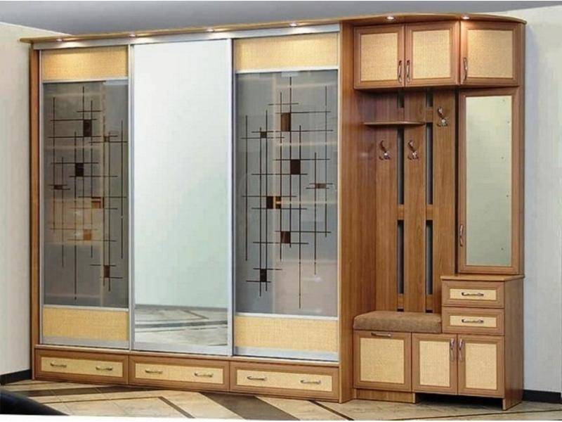 большая прихожая в Нижневартовске