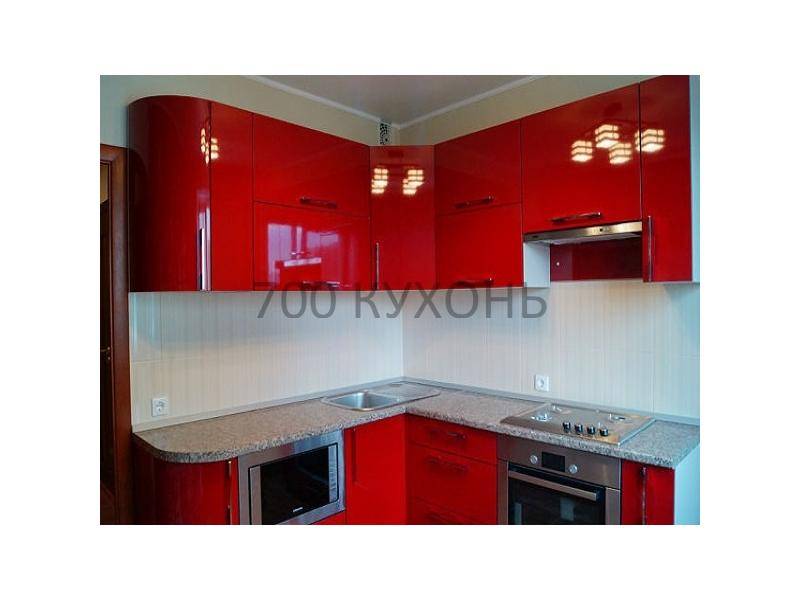 угловая красная глянцевая кухня в Нижневартовске