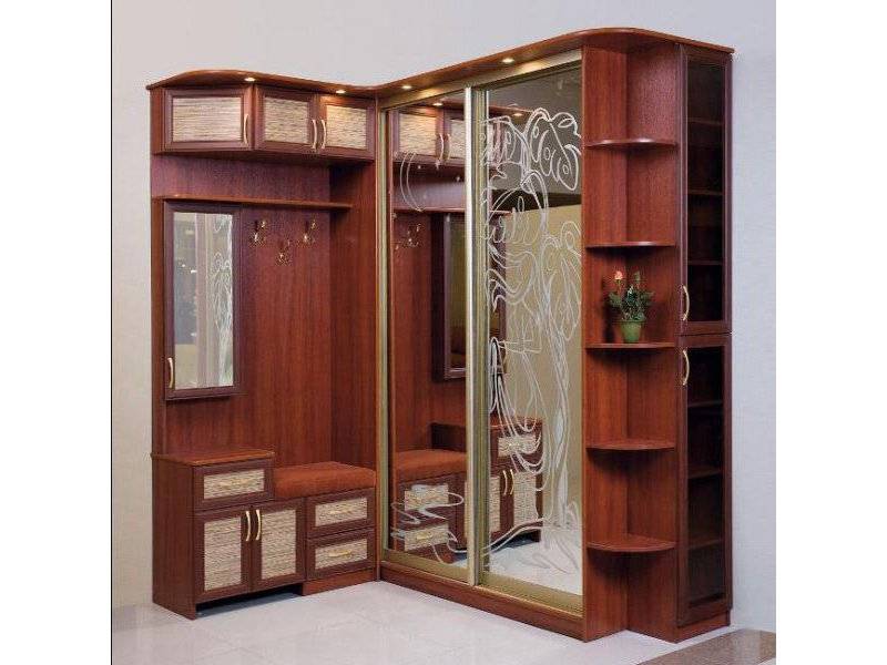 угловая прихожая в Нижневартовске