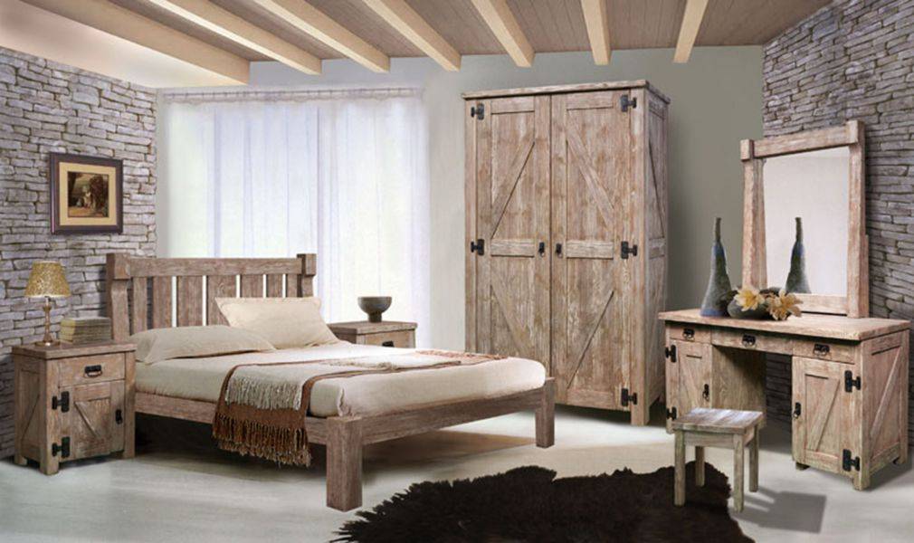 спальня дивия из массива сосны в Нижневартовске