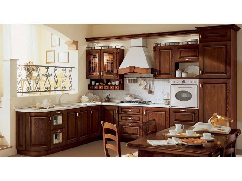 высокая угловая кухня классика в Нижневартовске