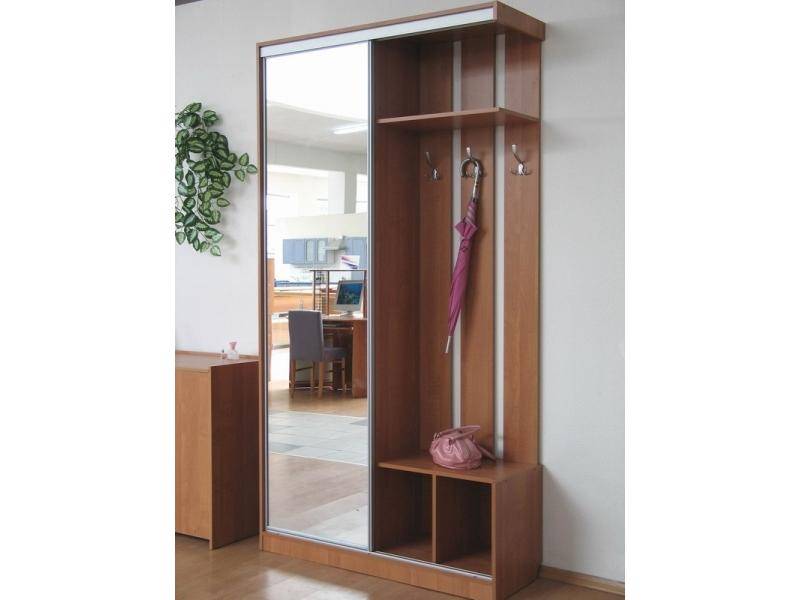 прихожая с зеркалом в Нижневартовске