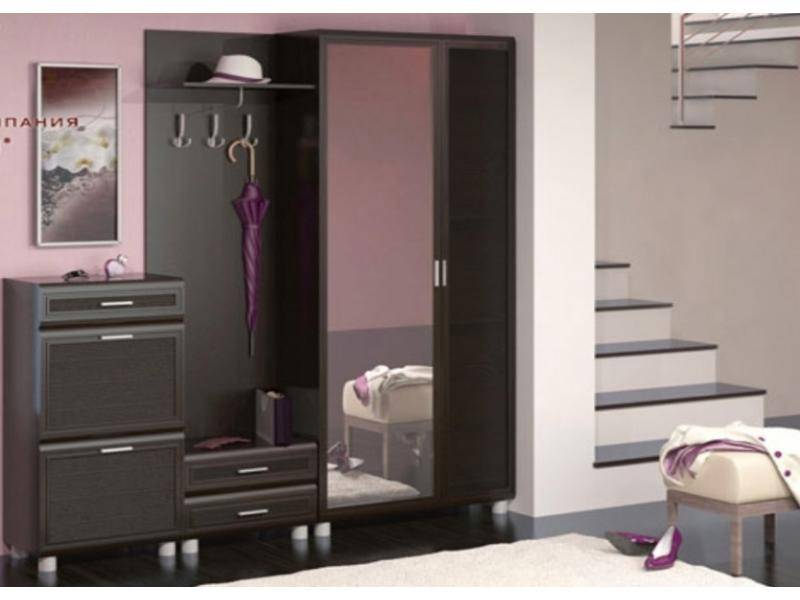 темная прихожая мелиса в Нижневартовске