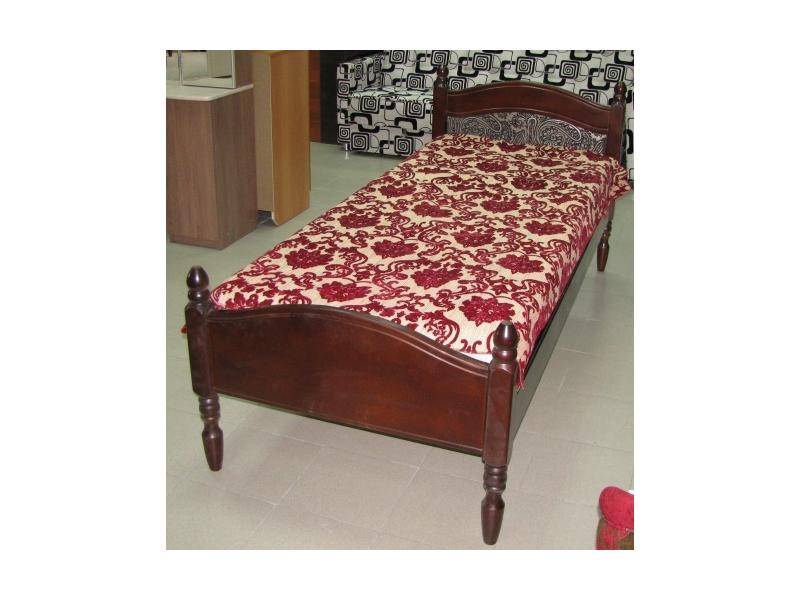 односпальная кровать из массива в Нижневартовске