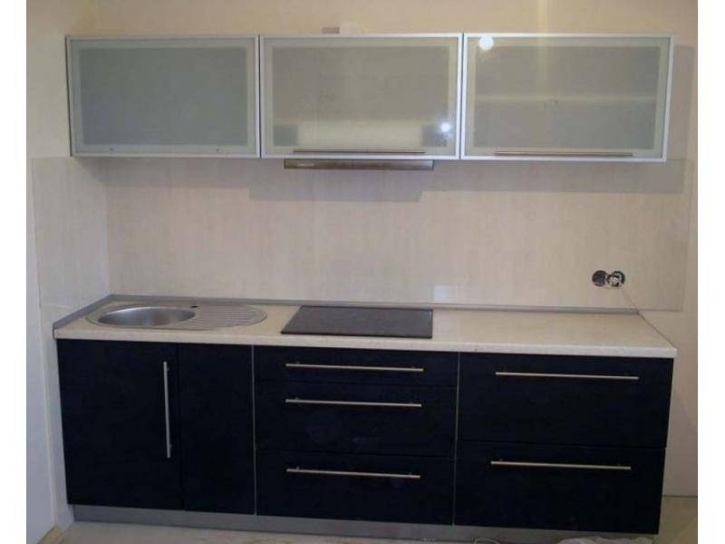 классическая прямая кухня в Нижневартовске